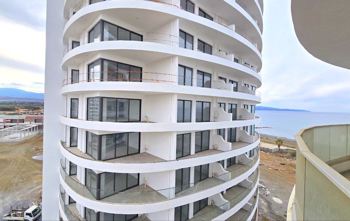 Квартира 1+1 на берегу моря в COASTAL HEAVEN в Газиверен 