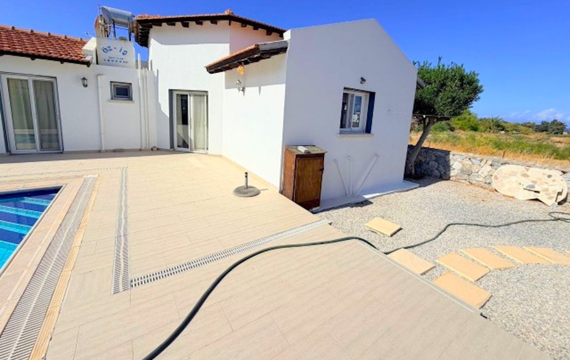 Бунгало в Лапте рядом с пляжем