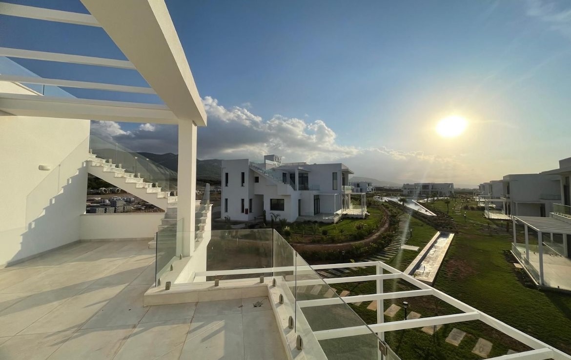 Пентхаус 2+1 на берегу моря в комплексе The Resort