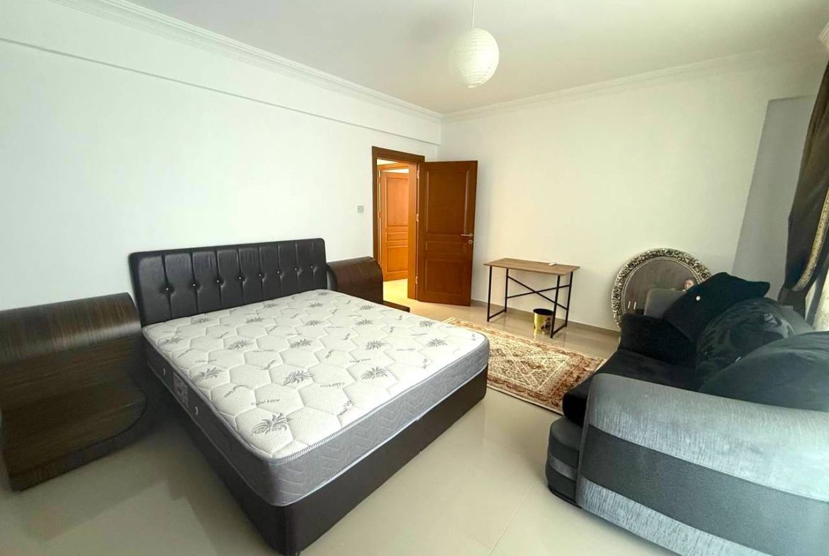 Аренда просторной виллы 4+1 в Алсанджаке