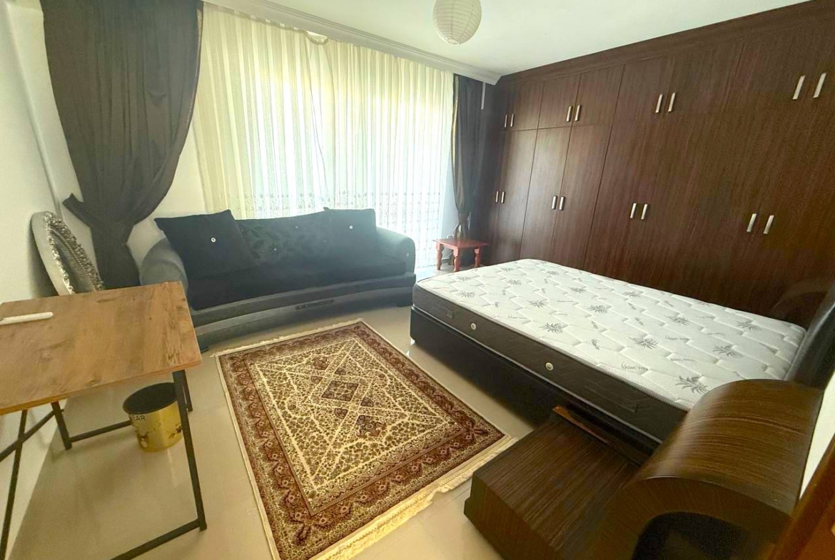 Аренда просторной виллы 4+1 в Алсанджаке